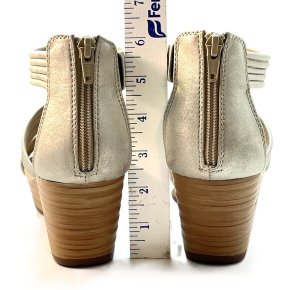 BareTraps Women's Strappy Wedge Sandals Size 10M Gray Metallic - Picture 10 of 10